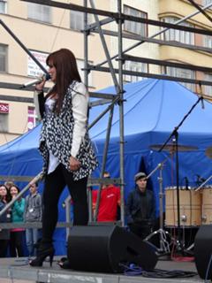 Ewa Farna feet photo thumbnail