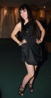 Ewa Farna feet photo thumbnail