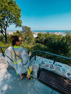 Ewa Farna feet photo thumbnail
