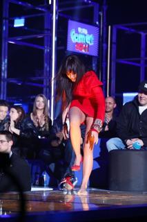 Ewa Farna feet photo thumbnail