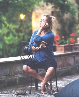 Ewa Kasprzyk feet photo 3