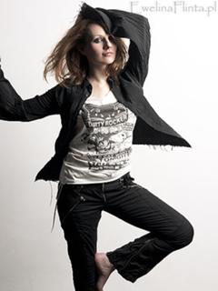 Ewelina Flinta feet photo 3