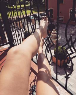 Ewelina Lisowska feet photo 9