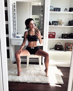 Ewelina Lisowska feet photo 7