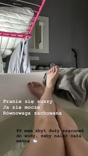 Ewelina Lisowska feet photo 8