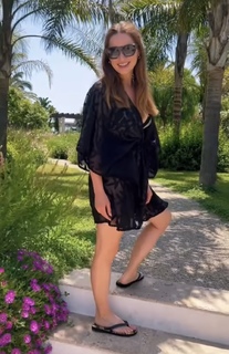 Ewelina Lisowska feet photo 3