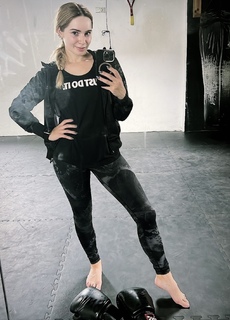 Ewelina Lisowska feet photo 6
