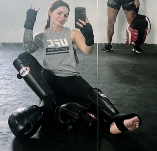 Ewelina Lisowska feet photo 3
