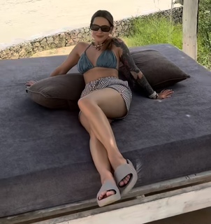 Ewelina Lisowska feet photo 2