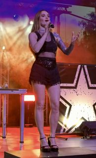 Ewelina Lisowska feet photo 12