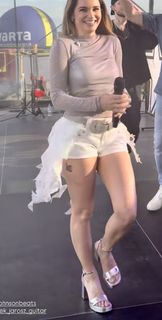 Ewelina Lisowska feet photo 4