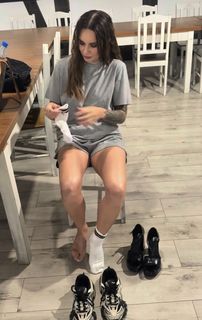 Ewelina Lisowska feet photo 7