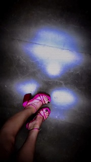 Eylül Adigüzel feet photo 17