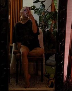 Eylül Adigüzel feet photo 9