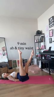 Eylül Adigüzel feet photo 19