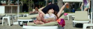 Ezgi Asaroglu feet photo 1