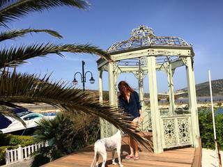 Ezgi Eyüboglu feet photo thumbnail