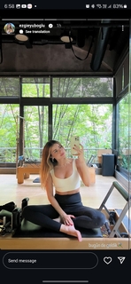 Ezgi Eyüboglu feet photo thumbnail