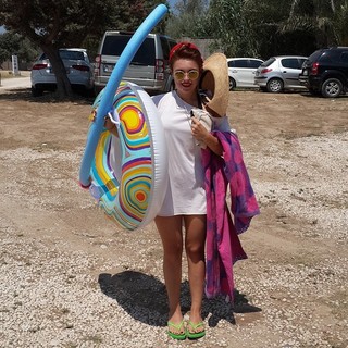 Ezgi Mola feet photo 15