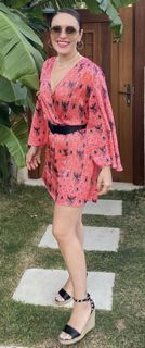 Ezgi Mola feet photo 10