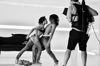 FKA twigs feet photo thumbnail