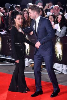 FKA twigs feet photo thumbnail