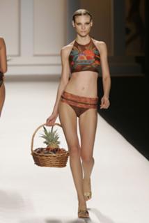 Fabiana Semprebom feet photo 15