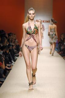 Fabiana Semprebom feet photo 3