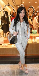 Fabienne Carat feet photo thumbnail