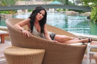 Fabienne Carat feet photo thumbnail