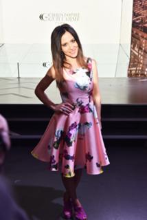 Fabienne Carat feet photo thumbnail