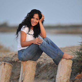 Fabienne Carat feet photo thumbnail