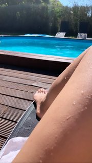 Fabienne Carat feet photo thumbnail