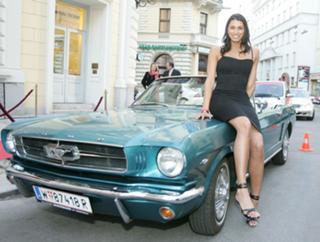 Fabienne Nadarajah feet photo 11