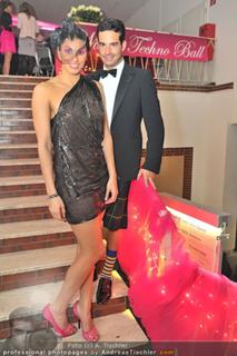 Fabienne Nadarajah feet photo 19