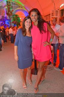 Fabienne Nadarajah feet photo 9