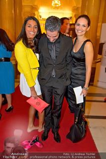 Fabienne Nadarajah feet photo 2