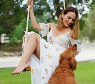 Fabiola Campomanes feet photo 4