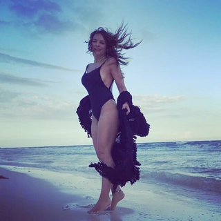 Fabiola Campomanes feet photo 10