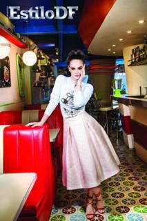 Fabiola Guajardo feet photo thumbnail