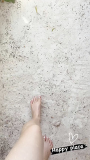 Fabiola Guajardo feet photo thumbnail