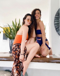 Fabiola Guajardo feet photo thumbnail