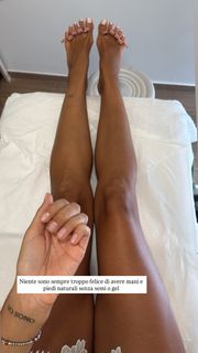 Fabrizia Santarelli feet photo 9