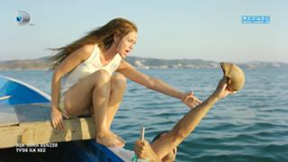 Fahriye Evcen Özçivit feet photo thumbnail