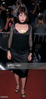 Fairuza Balk feet photo thumbnail