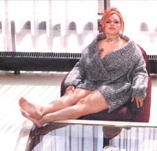 Faith Evans feet photo 2
