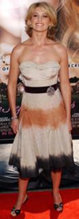 Faith Hill feet photo thumbnail
