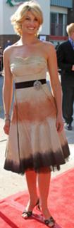Faith Hill feet photo thumbnail