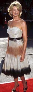 Faith Hill feet photo thumbnail