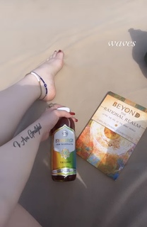 Faith Jefferies feet photo 3